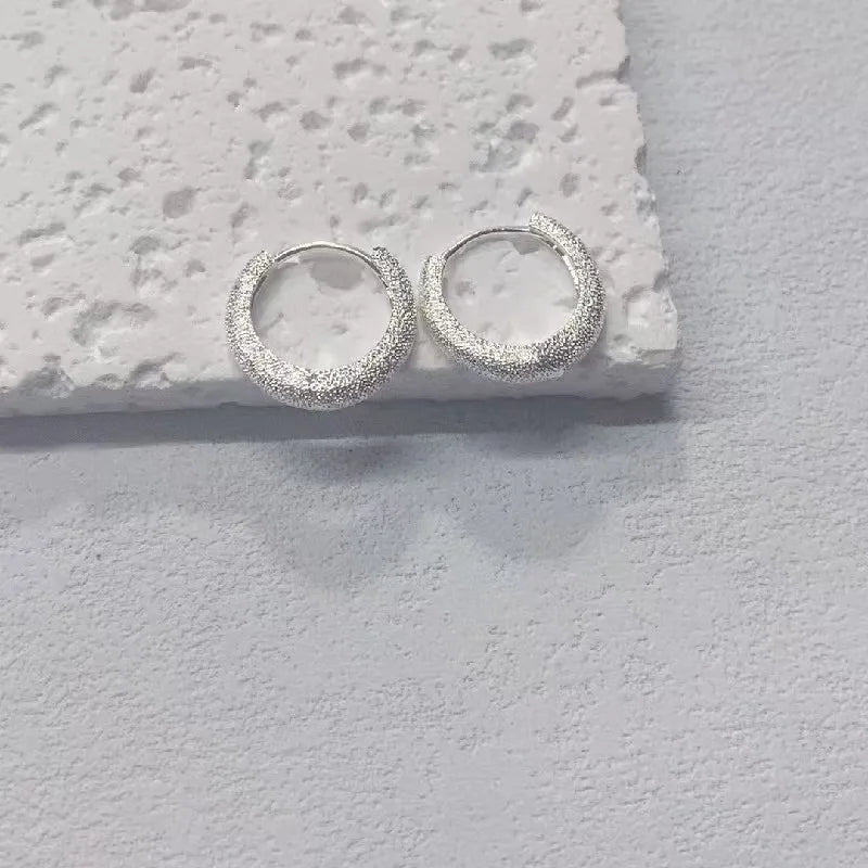 Retro shiny women's earrings