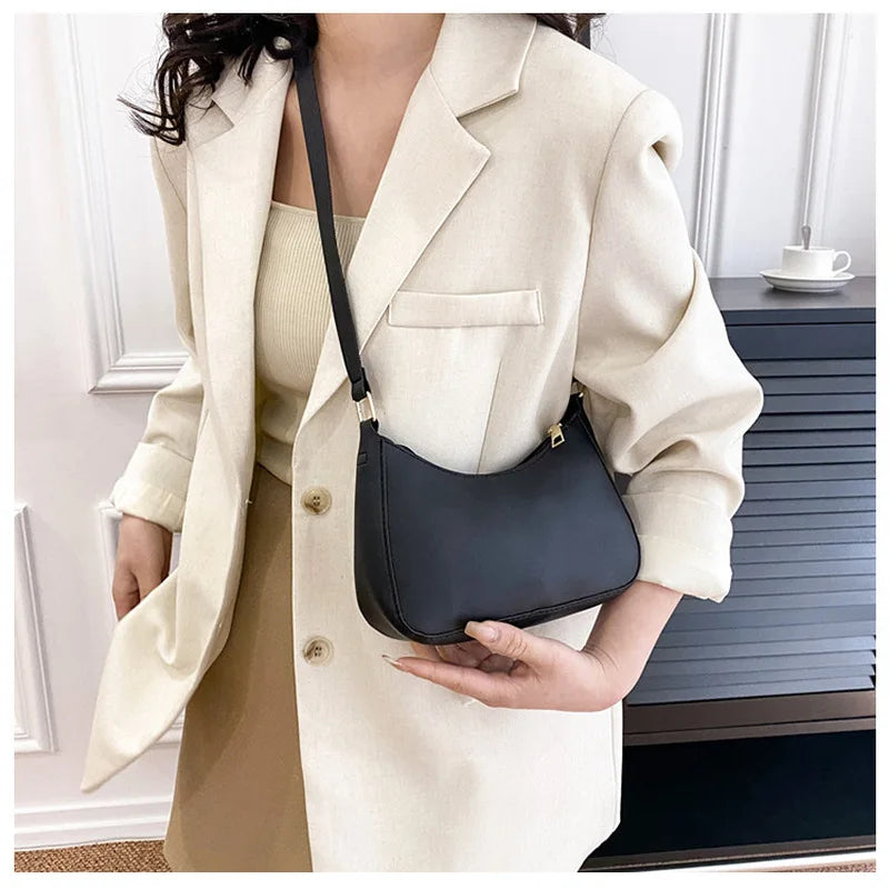 Fashionable and Trendy Solid-Color Handbag