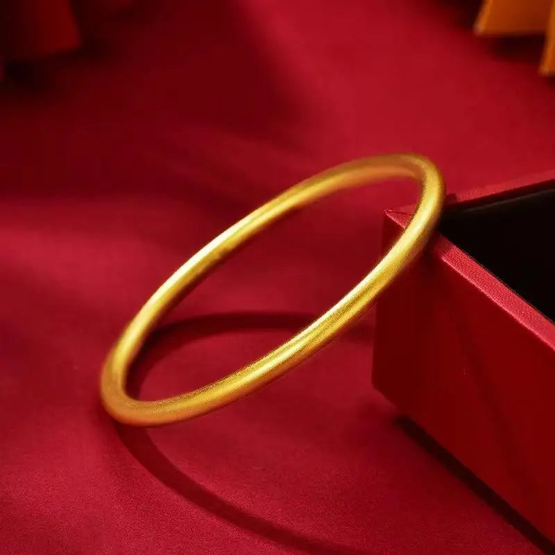 Women Bracelet in Elegant Gold Round Minimalist Design Perfect for Classic Fashion