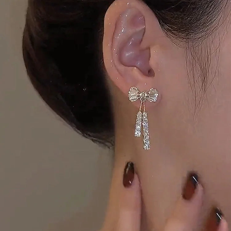 Gold Color Shiny Bow Stud