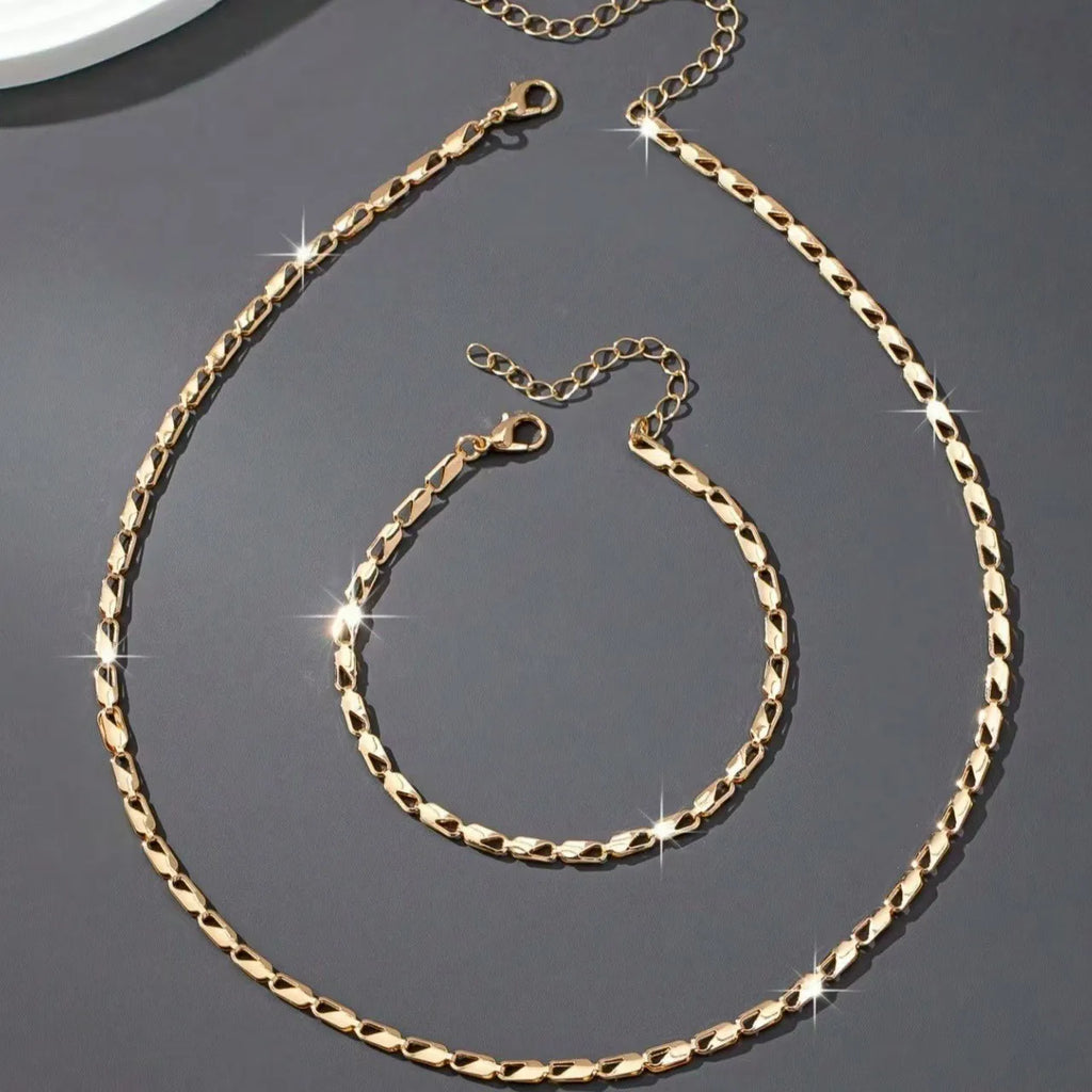 Set of Sexy and Luxurious Women's