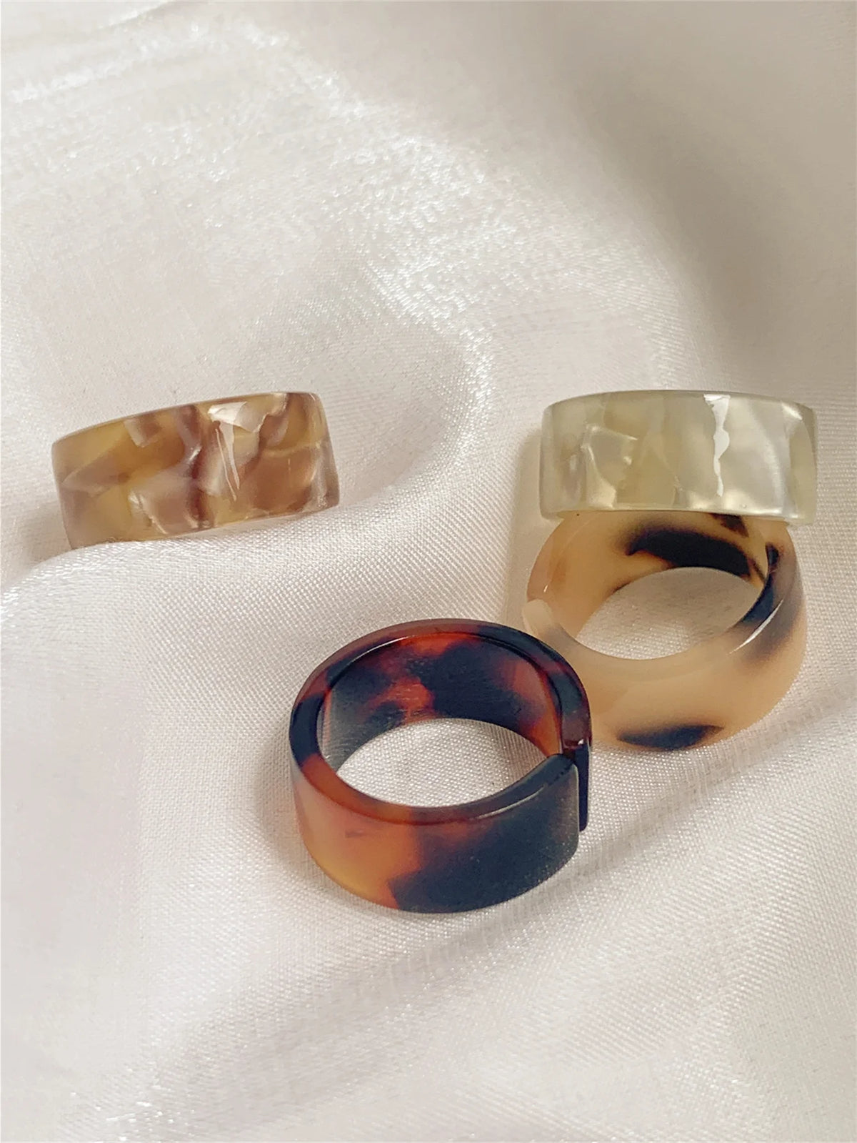 4-piece set of colorful