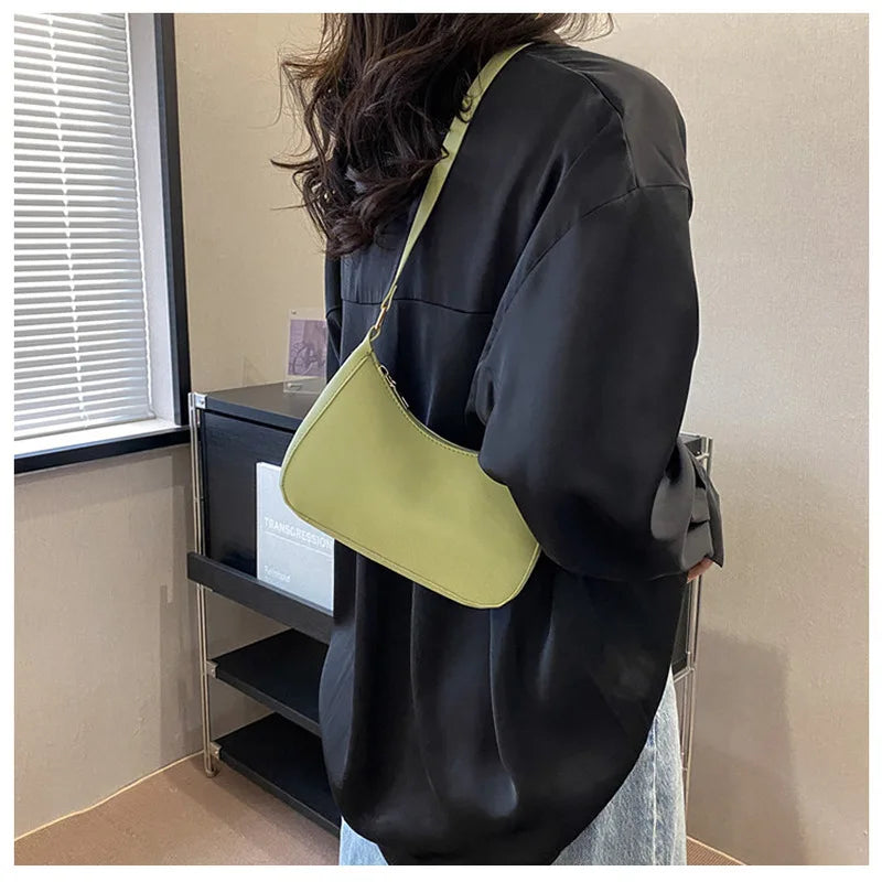 Fashionable and Trendy Solid-Color Handbag