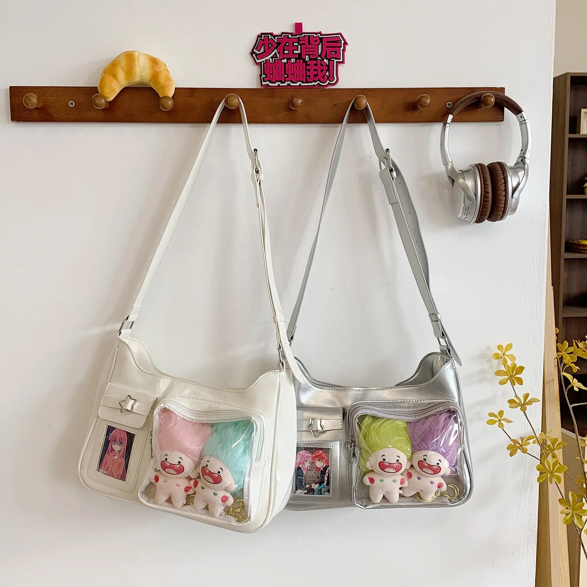 Women's handbags, fashionable