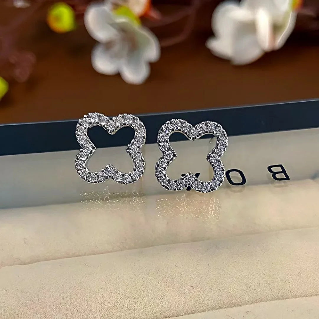 Retro shiny women's earrings