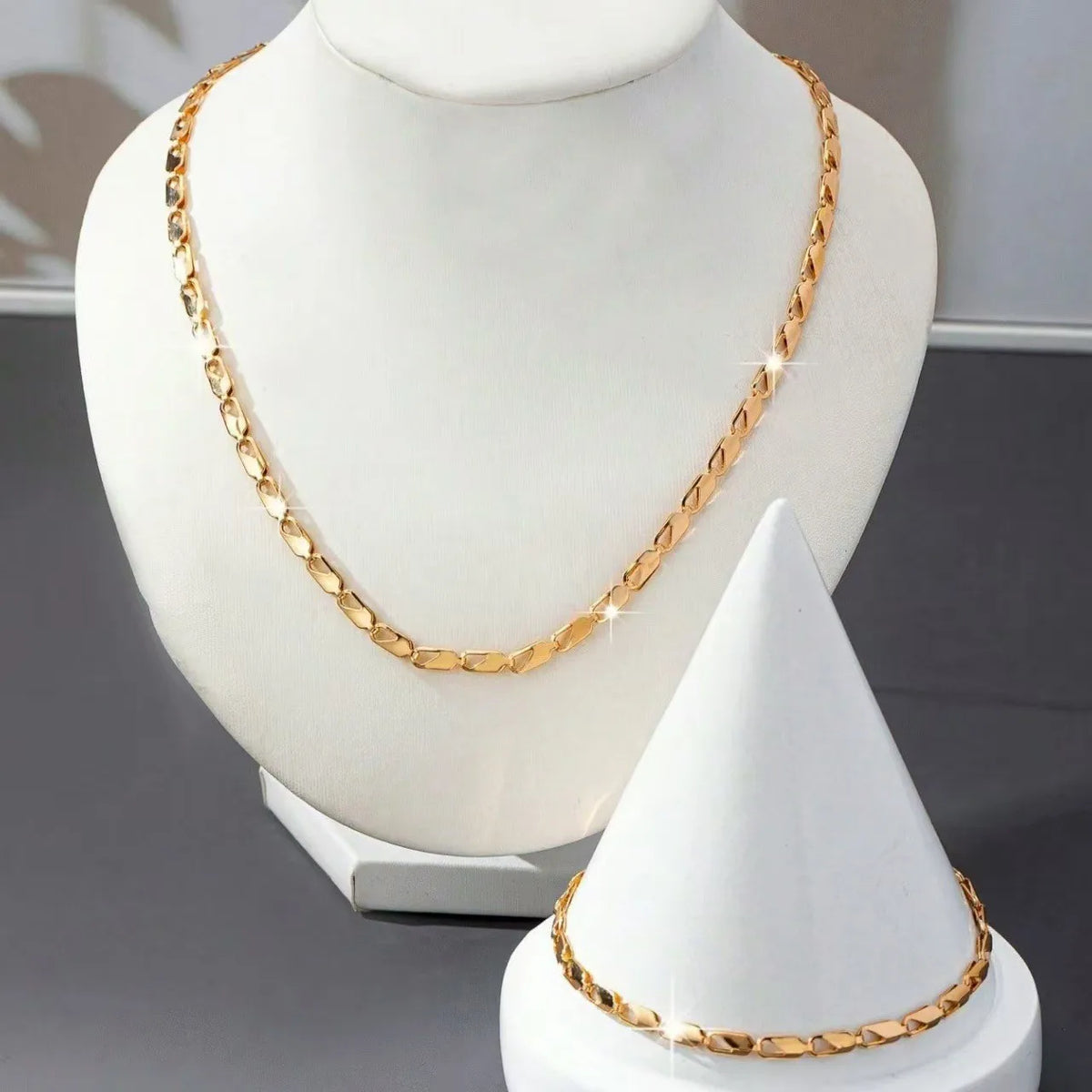 Set of Sexy and Luxurious Women's