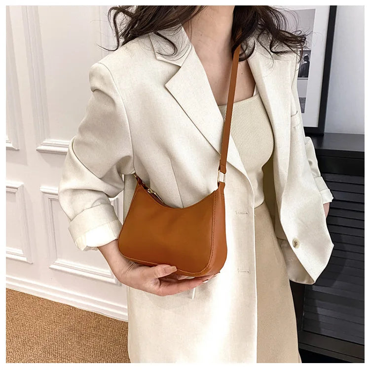 Fashionable and Trendy Solid-Color Handbag