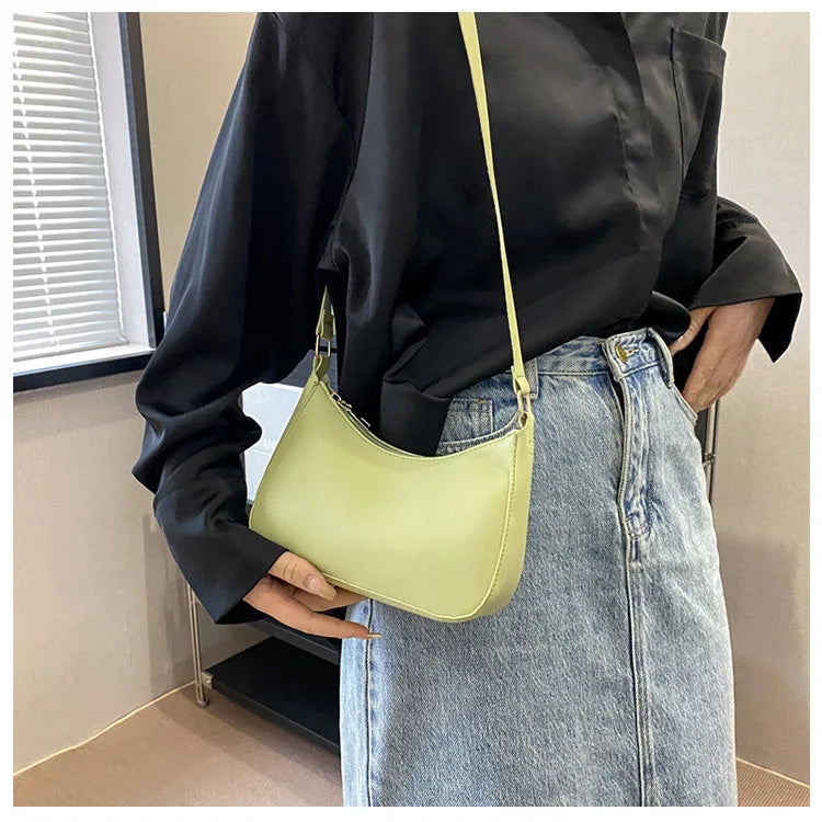Fashionable and Trendy Solid-Color Handbag